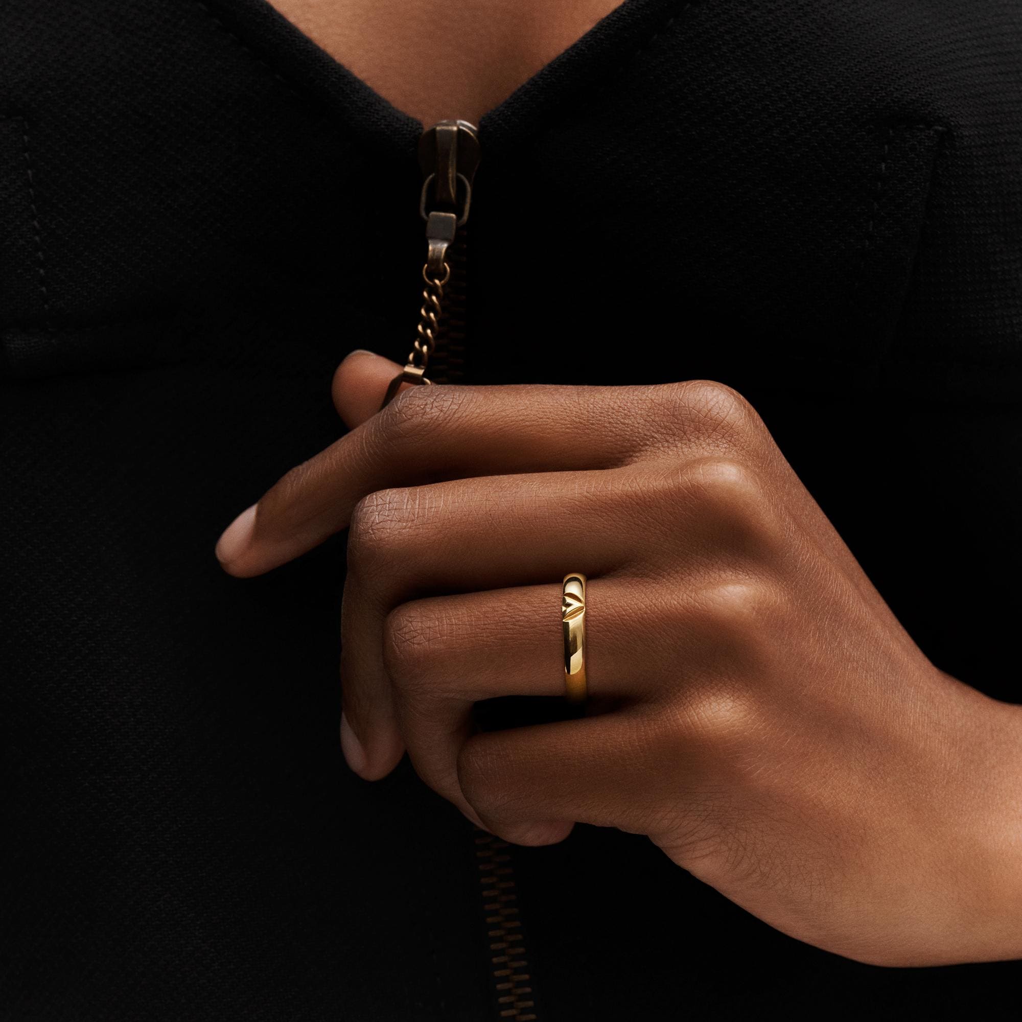 Nhẫn Cưới LV Volt Multi   in Trang sức