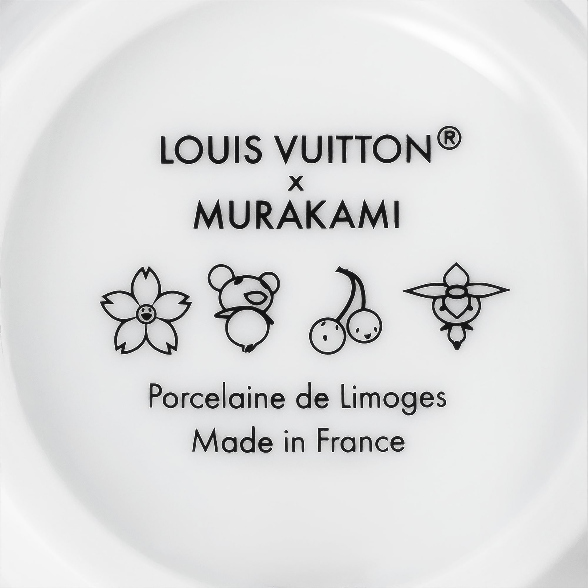 Bộ Tách Cà Phê Và Đĩa Lót LV x TM - 2 Bộ Monogram Cerises in Rương, Phụ kiện du lịch và Trang trí nội thất