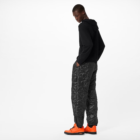 Áo Hoodie LVSE in Đồ Nam's Trang phục Áo dệt kim và Áo nỉ collections by Louis Vuitton (Thu phóng sản phẩm)