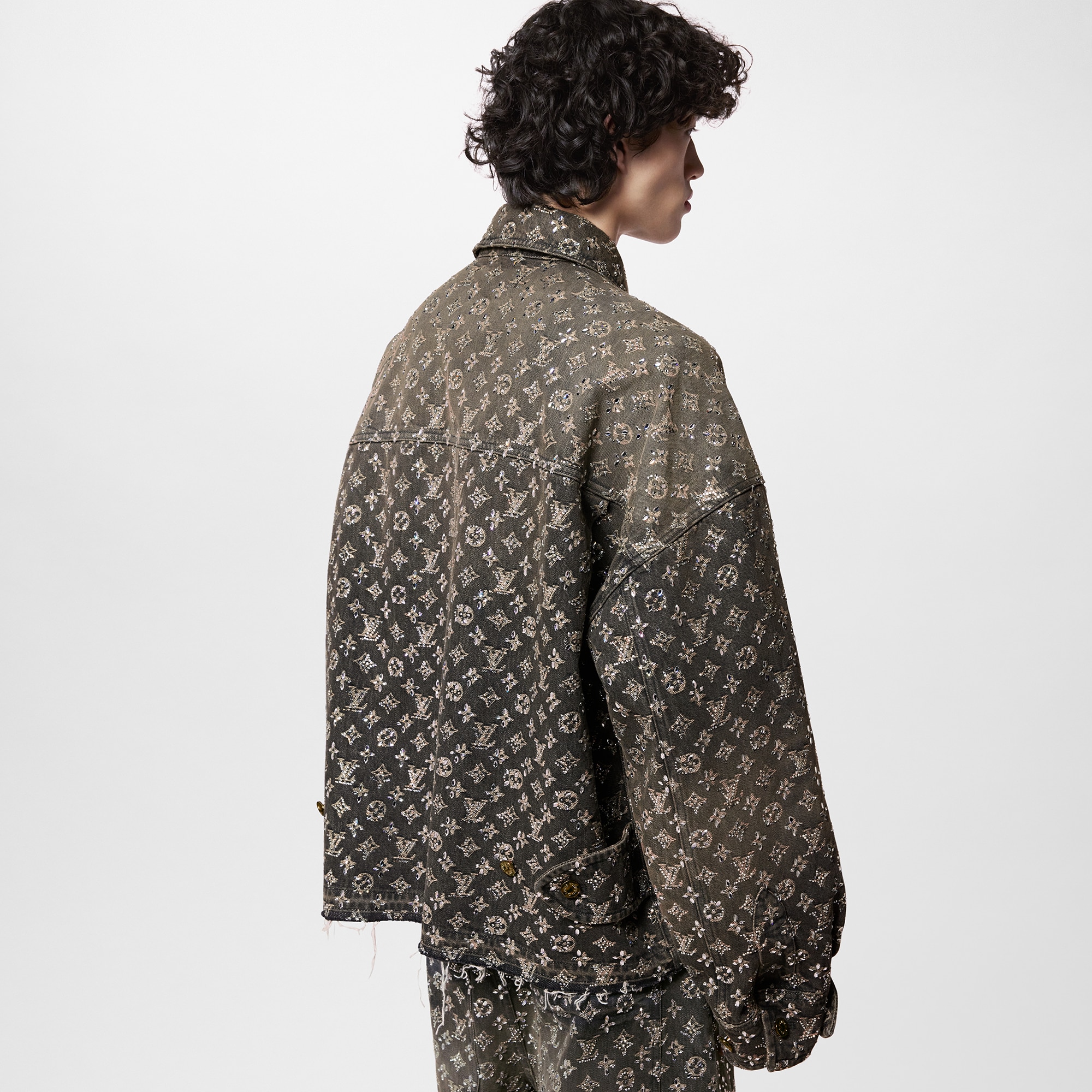 Áo Khoác Denim Dáng Rộng - Made To Order  in Đồ Nam