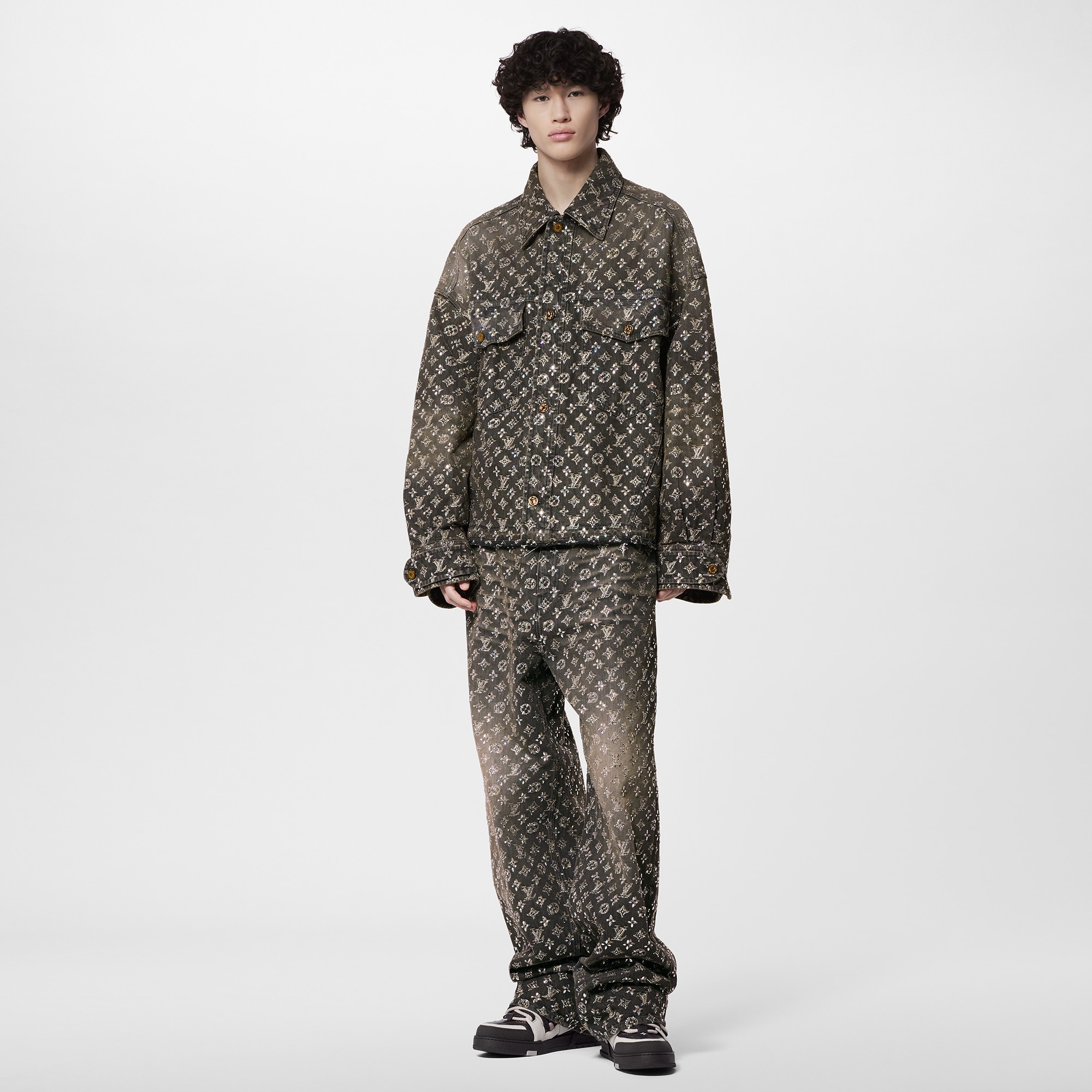 Áo Khoác Denim Dáng Rộng - Made To Order  in Đồ Nam