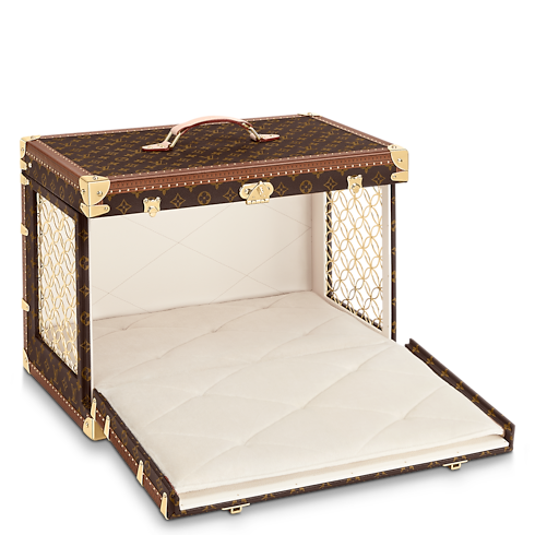 Rương Đựng Thú Cưng Malle Chien Monogram in Rương, Phụ kiện du lịch và Trang trí nội thất's Rương & Hộp đựng Rương collections by Louis Vuitton (Thu phóng sản phẩm)