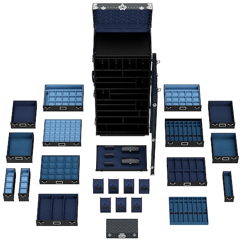 Rương Malle Horlogere Monogram Eclipse in Rương, Phụ kiện du lịch và Trang trí nội thất's Sản phẩm nổi bật Chiến dịch Art Of Living collections by Louis Vuitton (Thu phóng sản phẩm)