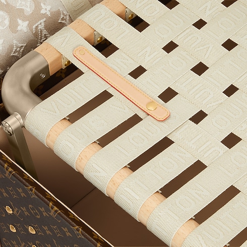 Rương Malle Lit Monogram Monogram in Les Extraordinaires's Rương Rương collections by Louis Vuitton (Thu phóng sản phẩm)