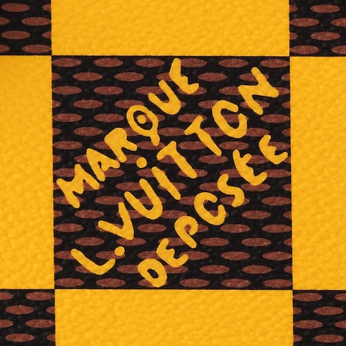 Rương Malle Pyramide Damier Damier Other in Les Extraordinaires's Rương Thiết kế theo mùa collections by Louis Vuitton (Thu phóng sản phẩm)