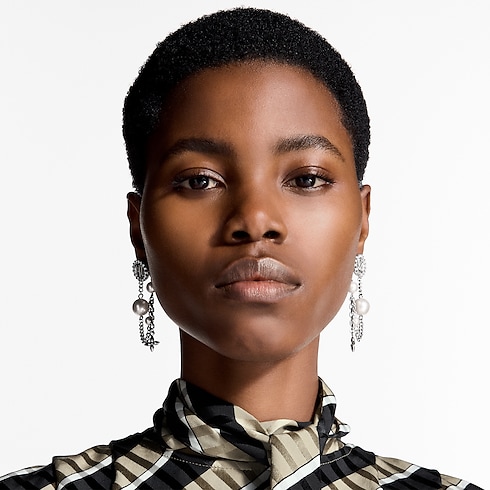 Khuyên Tai Midnight Pearl . in Đồ Nữ's Trang sức thời trang Khuyên tai collections by Louis Vuitton (Thu phóng sản phẩm)