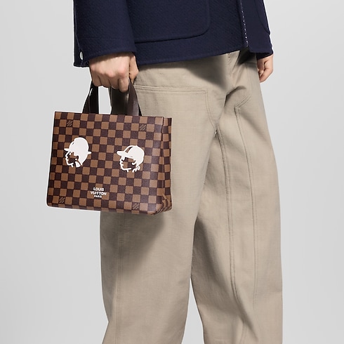 Túi Mini Shopper Tote Damier Ebene Canvas in Túi và Phụ kiện bằng da's Túi xách nam Mới nhất collections by Louis Vuitton (Thu phóng sản phẩm)