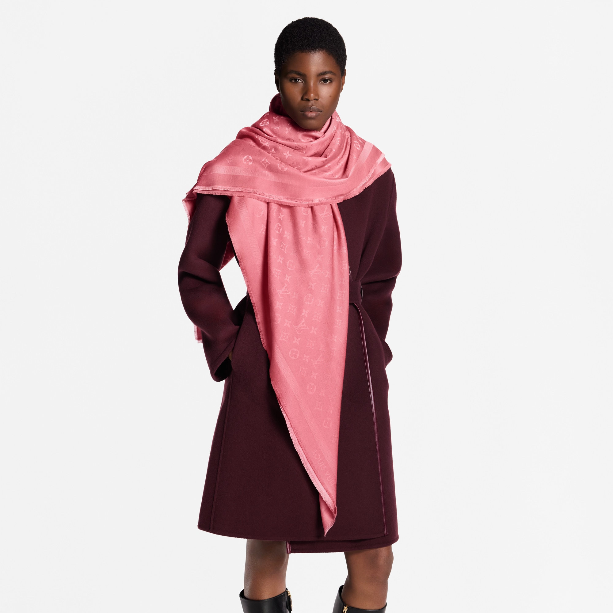 Khăn Choàng Monogram . in Đồ Nữ