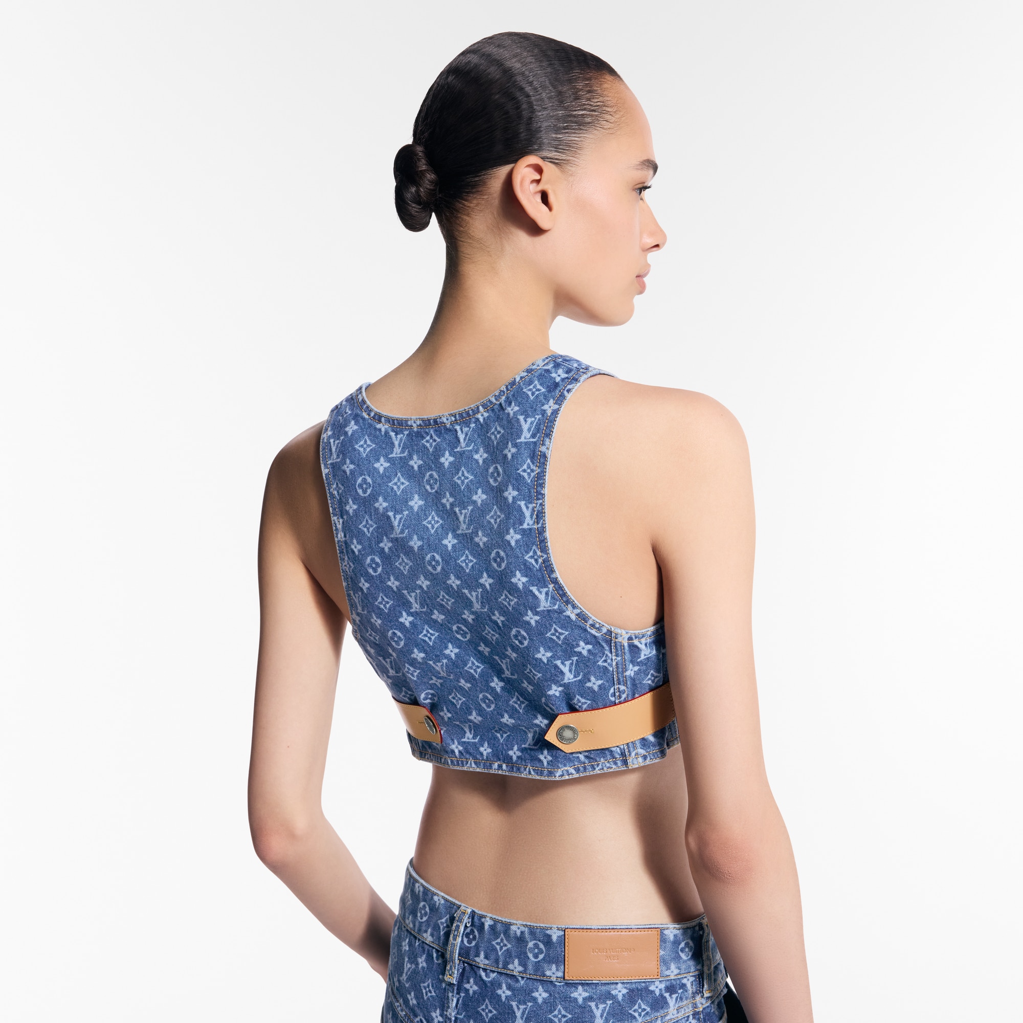 Áo Dáng Crop Top  in Đồ Nữ