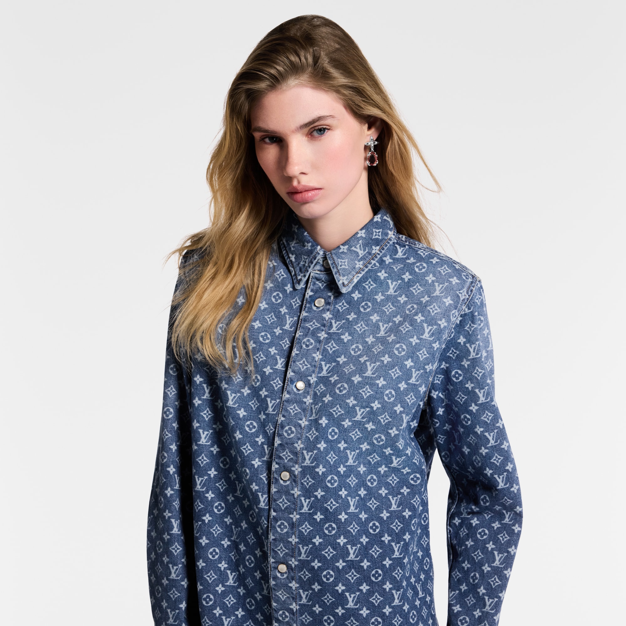 Áo Sơ Mi Denim  in Đồ Nữ