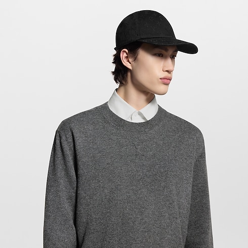 Mũ Lưỡi Trai Monogram Essential . in Đồ Nam's Phụ kiện Mũ, mũ len và Găng tay collections by Louis Vuitton (Thu phóng sản phẩm)