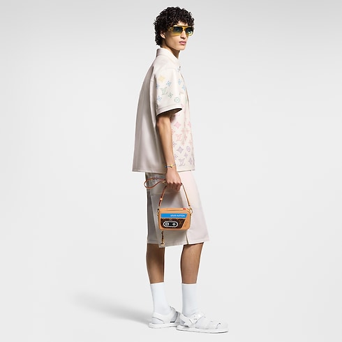 Áo Polo Da in Đồ Nam's Trang phục Áo sơ mi collections by Louis Vuitton (Thu phóng sản phẩm)