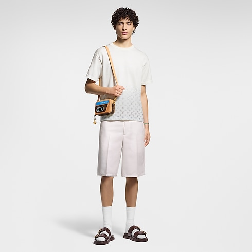 Áo Dệt Kim in Đồ Nam's Trang phục Áo dệt kim và Áo nỉ collections by Louis Vuitton (Thu phóng sản phẩm)