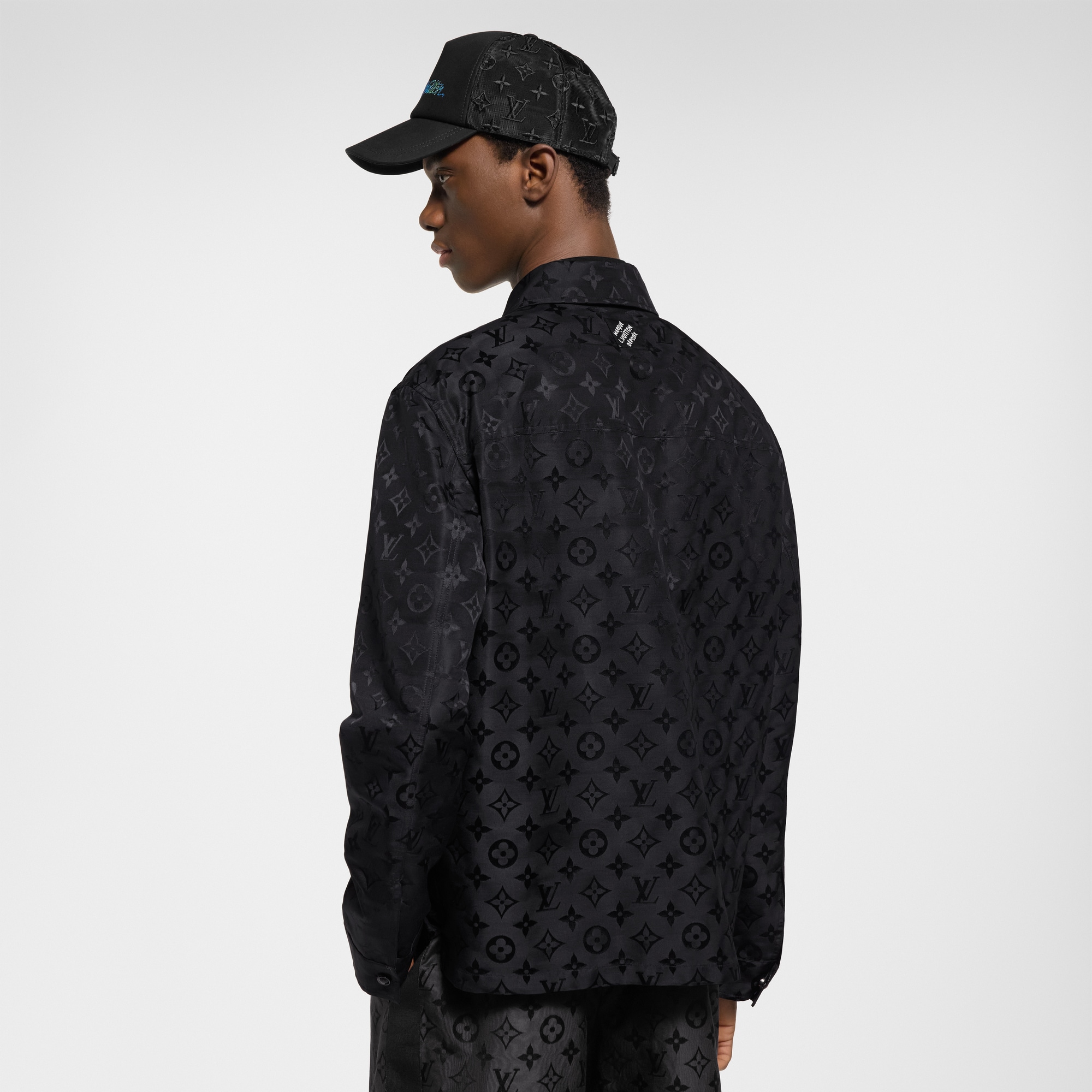 Áo Sơ Mi Dáng Rộng  Đồ Nam Trang phục Áo khoác ngoài | LOUIS VUITTON (Thu phóng sản phẩm)