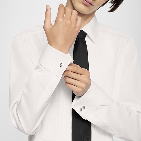 Khuy Măng Sét Monogram Row . in Đồ Nam's Trang sức thời trang Tất cả Phụ kiện thời trang collections by Louis Vuitton (Thu phóng sản phẩm)