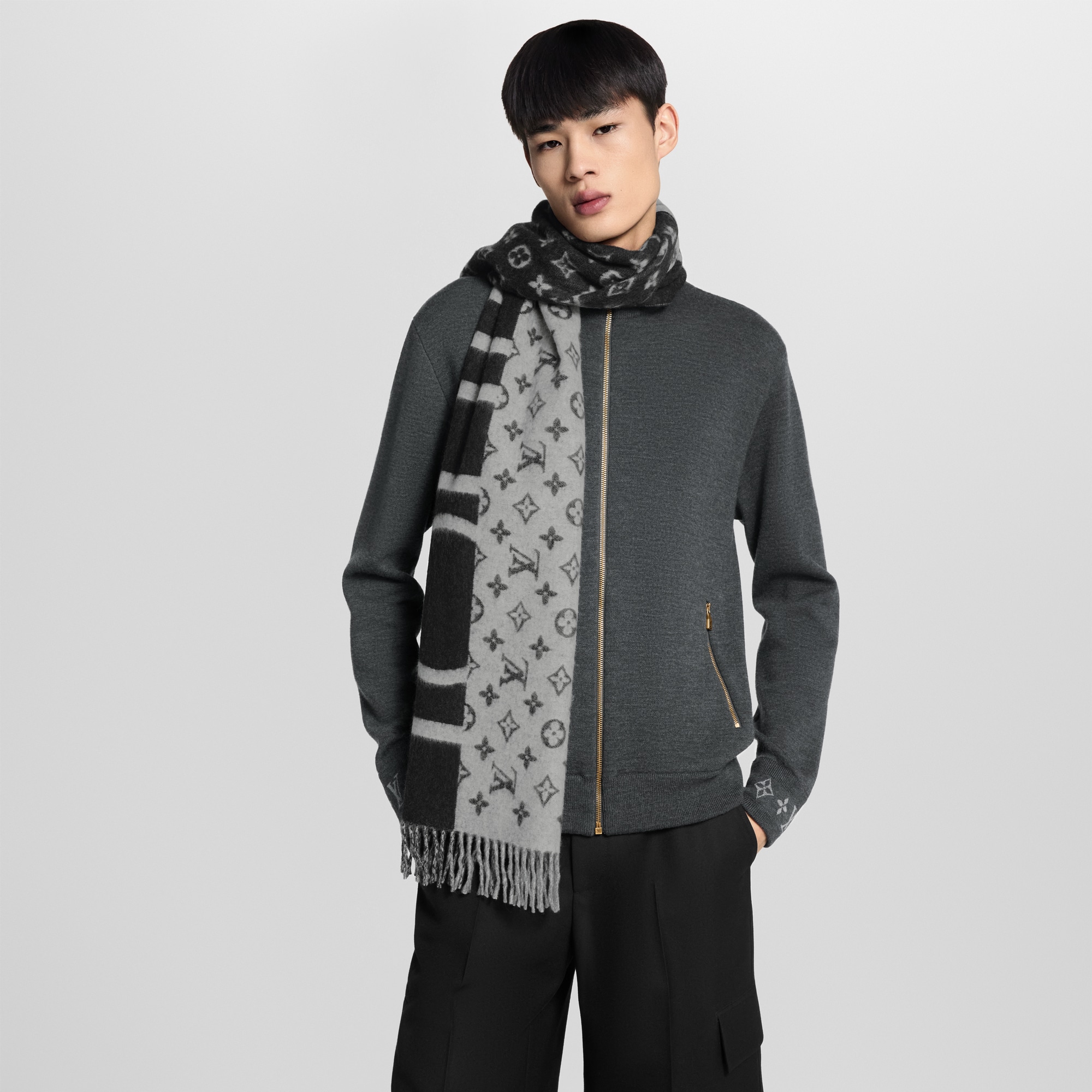 undefined (Thu phóng sản phẩm)