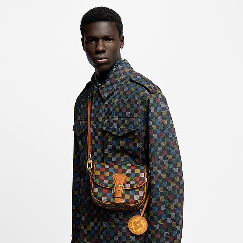 Túi Montsouris Messenger PM Damier Ebene Canvas in Túi và Phụ kiện bằng da's Túi xách nam Mới nhất collections by Louis Vuitton (Thu phóng sản phẩm)