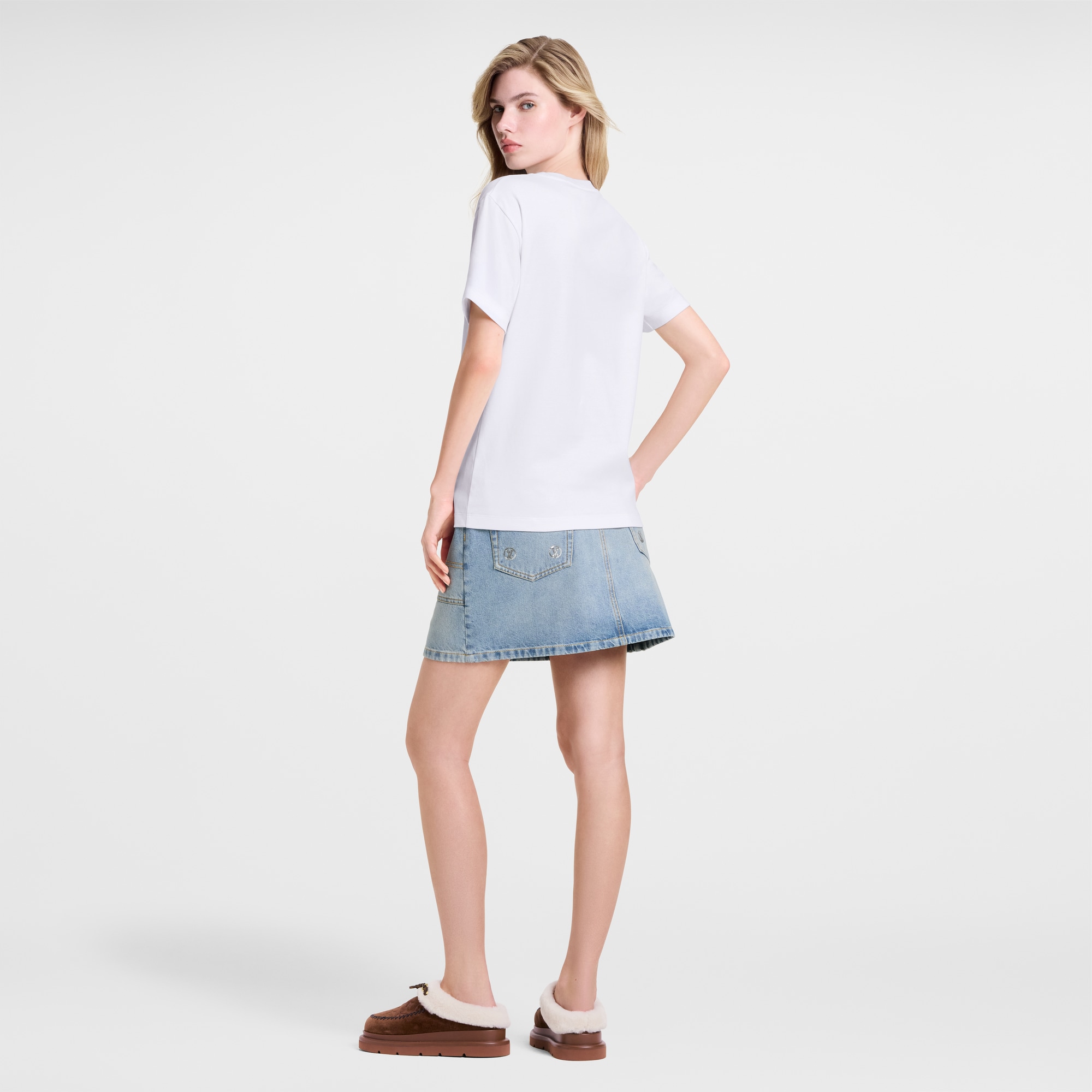 Mountain Signature T-Shirt  in Đồ Nữ