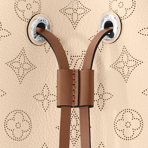 Túi Muria Mahina in Đồ Nữ's Túi Tất cả Túi collections by Louis Vuitton (Thu phóng sản phẩm)