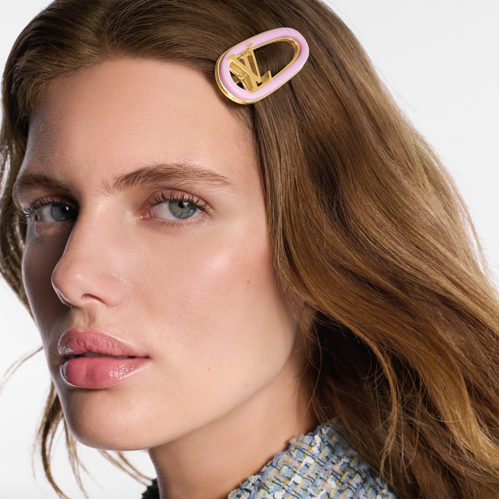 Kẹp Tóc My LV Chain . in Đồ Nữ