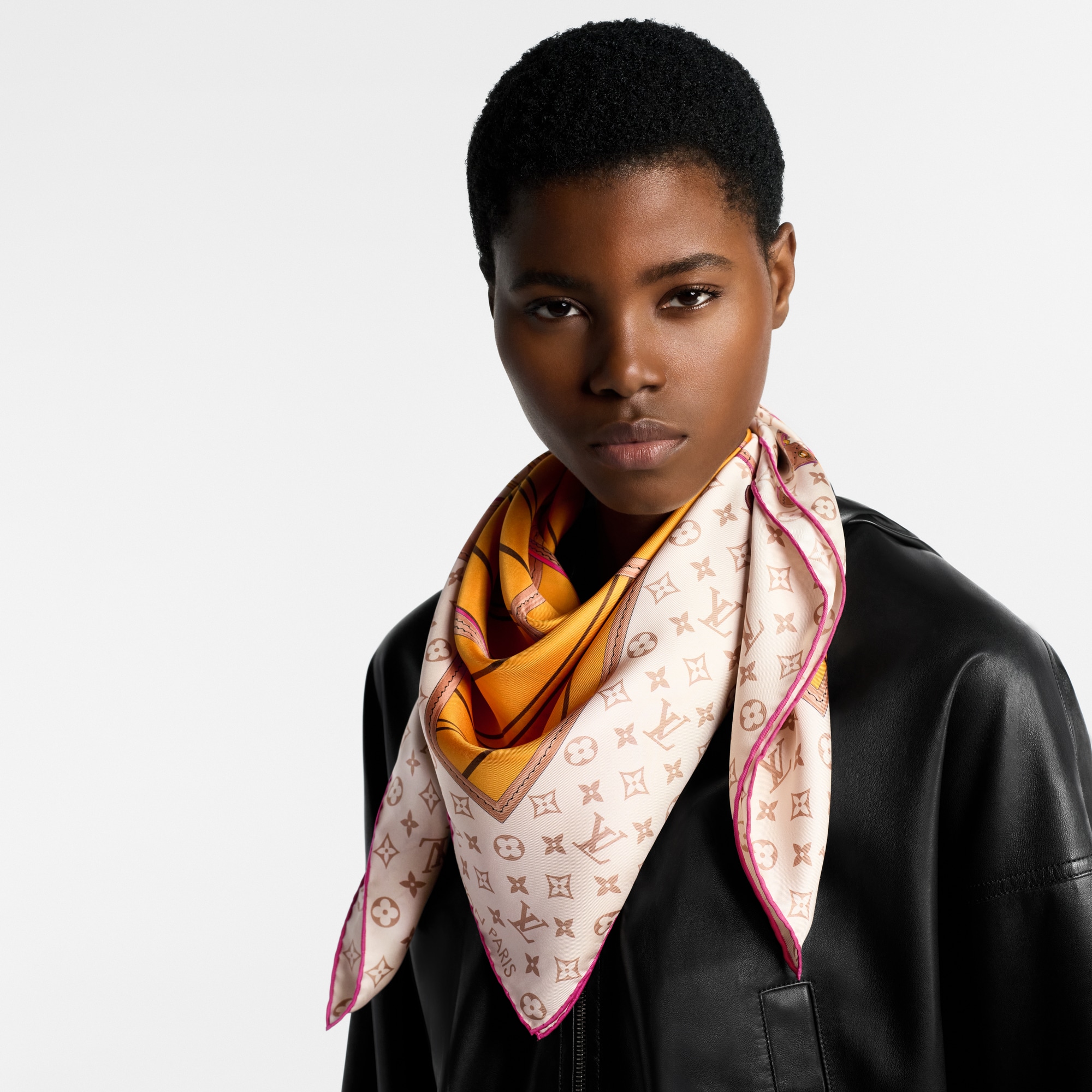 Khăn Lụa Vuông My Neverfull 90 . in Đồ Nữ