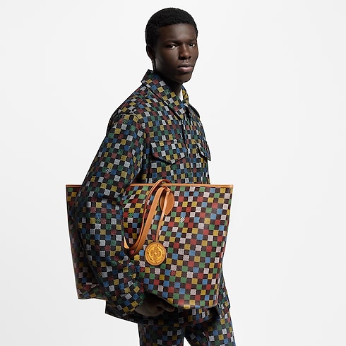 Túi Nevereverfull Damier Ebene in Đồ Nam's Du lịch Túi du lịch collections by Louis Vuitton (Thu phóng sản phẩm)