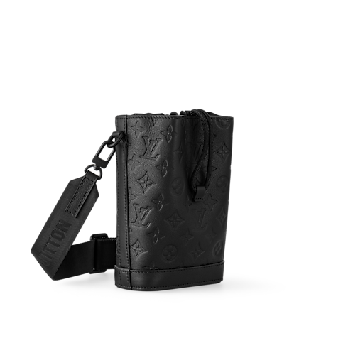 Túi Đeo Chéo Noe Monogram Shadow Leather in Đồ Nam's Túi All Collections collections by Louis Vuitton (Thu phóng sản phẩm)