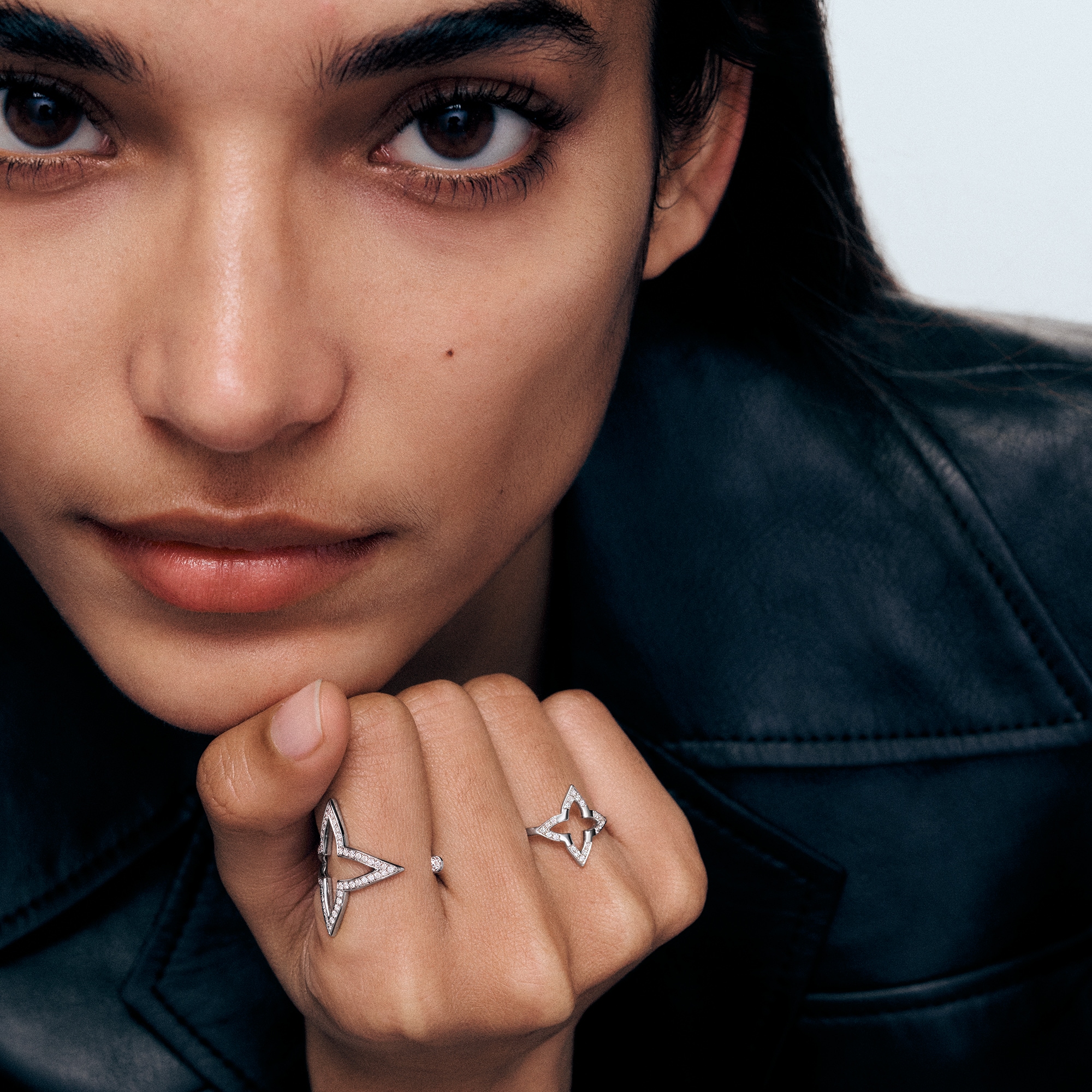 Nhẫn Ombre Blossom  in Trang sức