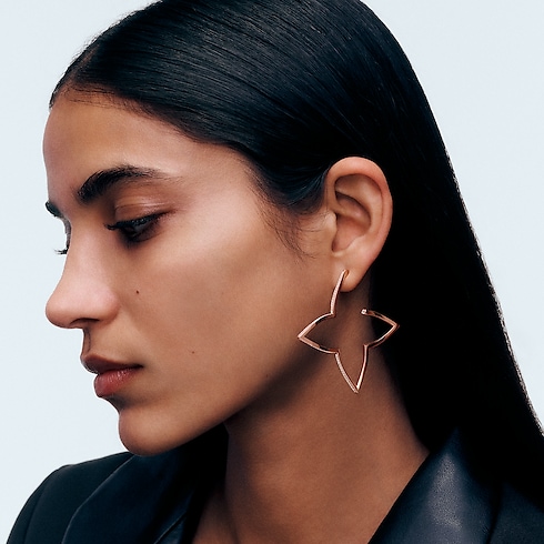 Khuyên Tai Ombre Blossom XL in Trang sức's Danh mục sản phẩm Khuyên tai collections by Louis Vuitton (Thu phóng sản phẩm)