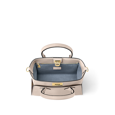 Túi On My Side PM Túi da chất lượng cao in Đồ Nữ's Túi Tất cả Túi collections by Louis Vuitton (Thu phóng sản phẩm)