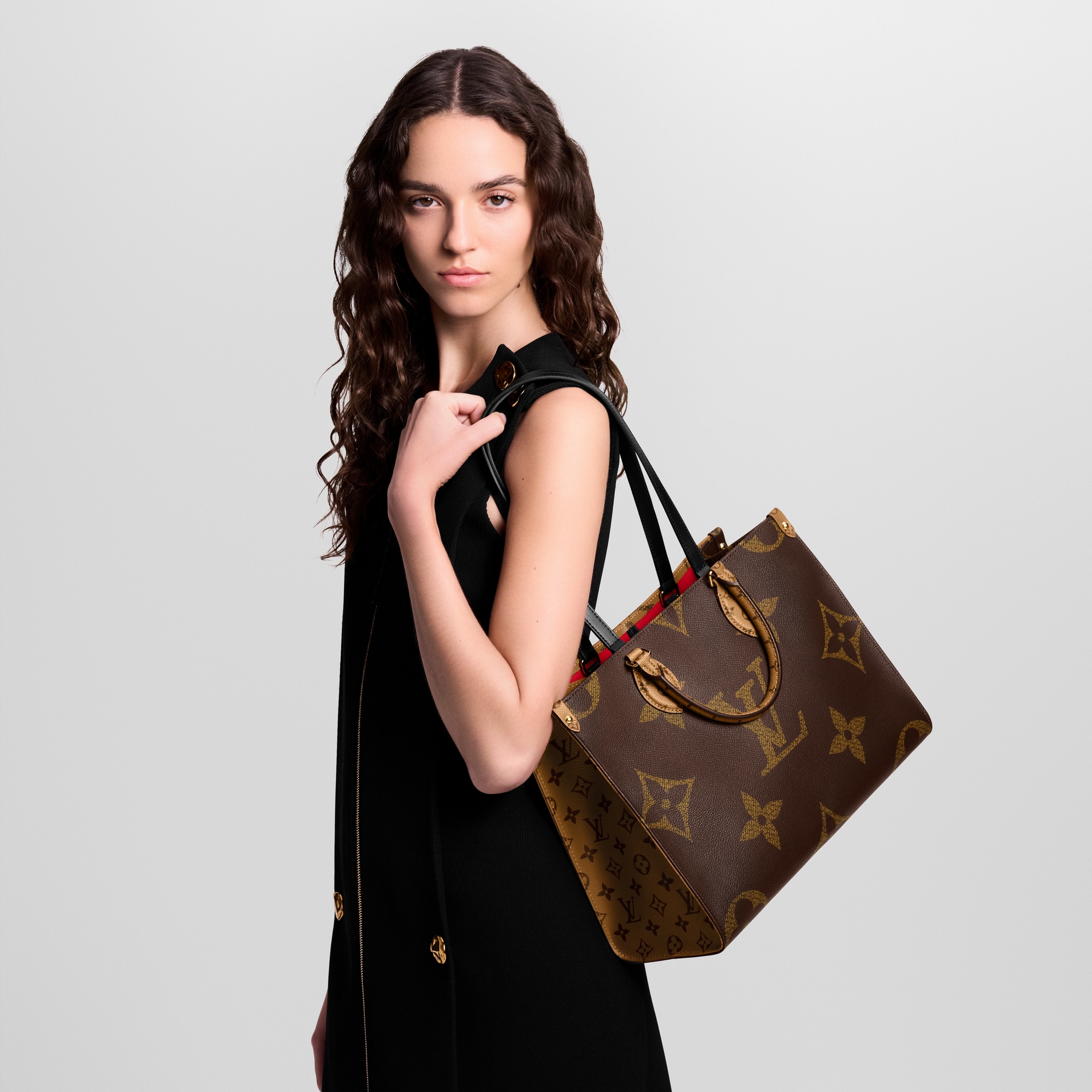 Túi OnTheGo MM Monogram in Đồ Nữ