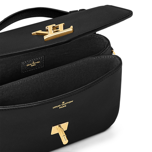 Túi Oxford Lockme in Quà tặng và dịch vụ cá nhân hóa's Bộ sưu tập quà tặng mới nhất } collections by Louis Vuitton (Thu phóng sản phẩm)