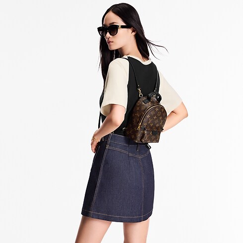 Ba Lô Palm Springs Mini Monogram in Đồ Nữ's Túi Tất cả Túi collections by Louis Vuitton (Thu phóng sản phẩm)