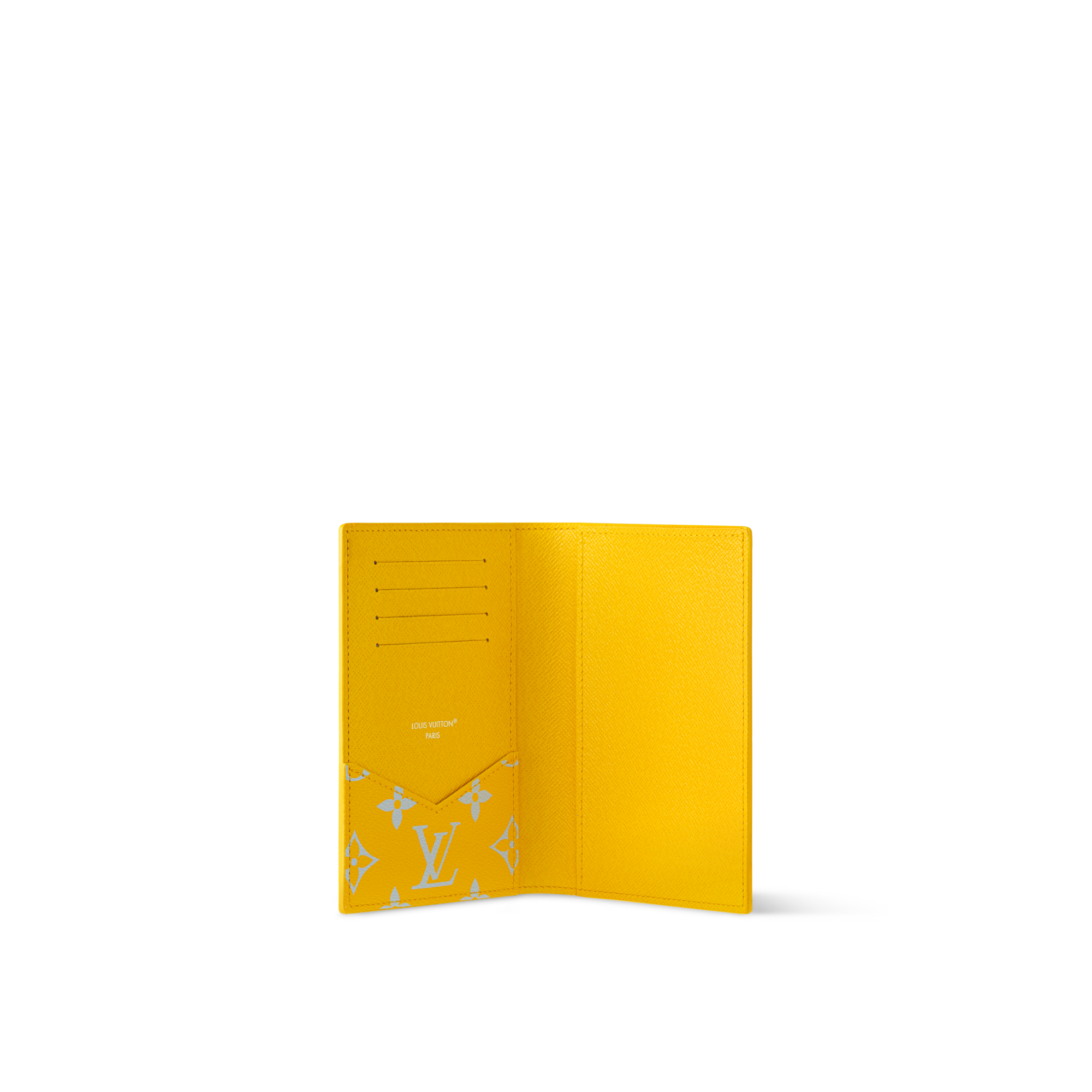 Ví Đựng Hộ Chiếu Monogram Other in Đồ Nam