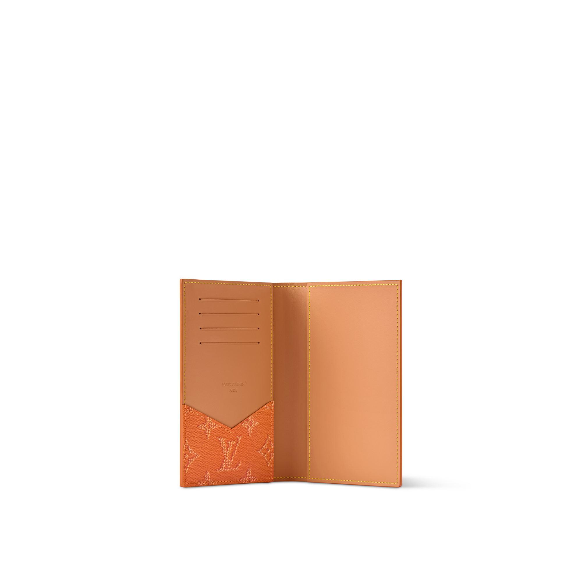 Passport Cover Monogram khác in Đồ Nam