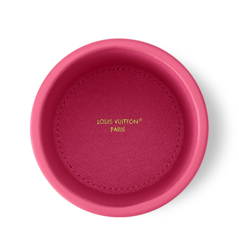 Ống Đựng Bút . in Rương, Phụ kiện du lịch và Trang trí nội thất's Văn phòng phẩm Sổ tay, túi đựng bút và đồ dùng văn phòng collections by Louis Vuitton (Thu phóng sản phẩm)