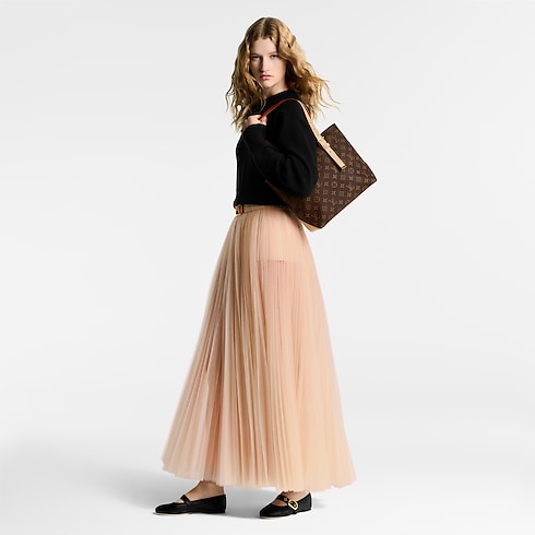 Túi Piano Monogram in Đồ Nữ's Túi Tất cả Túi collections by Louis Vuitton (Thu phóng sản phẩm)