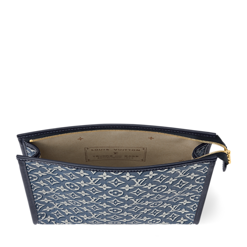 Poche Toilette Các loại Monogram Canvas khác in Rương, Phụ kiện du lịch và Trang trí nội thất's Vali và Túi du lịch Phụ kiện du lịch collections by Louis Vuitton (Thu phóng sản phẩm)