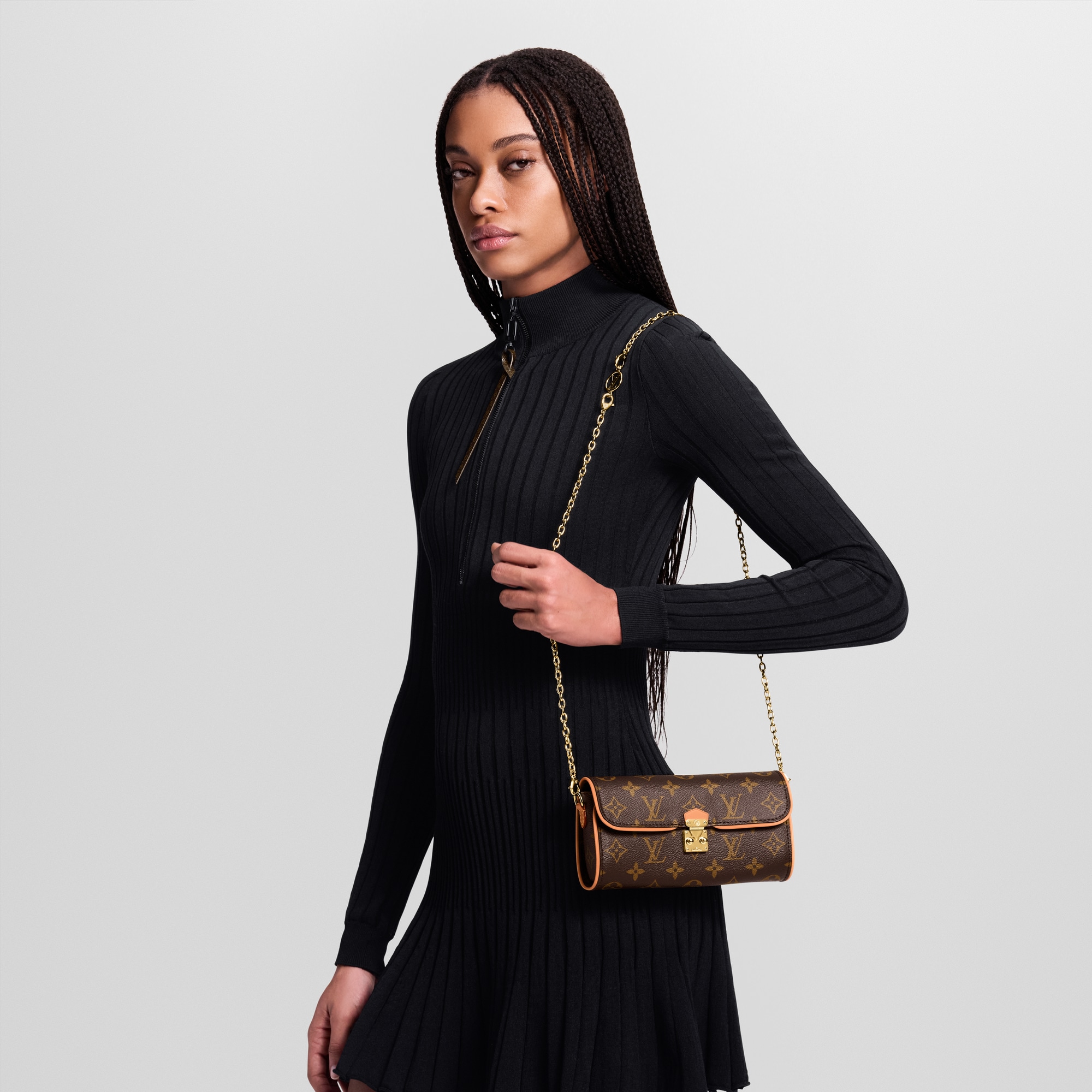 Túi Pochette Camille Monogram in Đồ Nữ