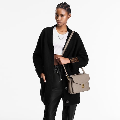 Túi Pochette Métis Monogram Empreinte in Đồ Nữ's Túi Tất cả Túi collections by Louis Vuitton (Thu phóng sản phẩm)