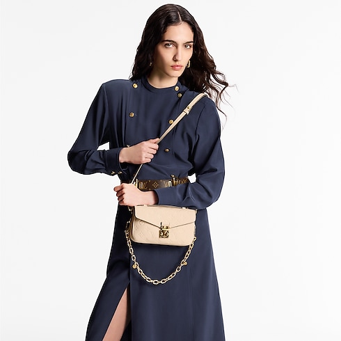 Túi Pochette Métis East West Monogram Empreinte in Đồ Nữ's Túi Tất cả Túi collections by Louis Vuitton (Thu phóng sản phẩm)