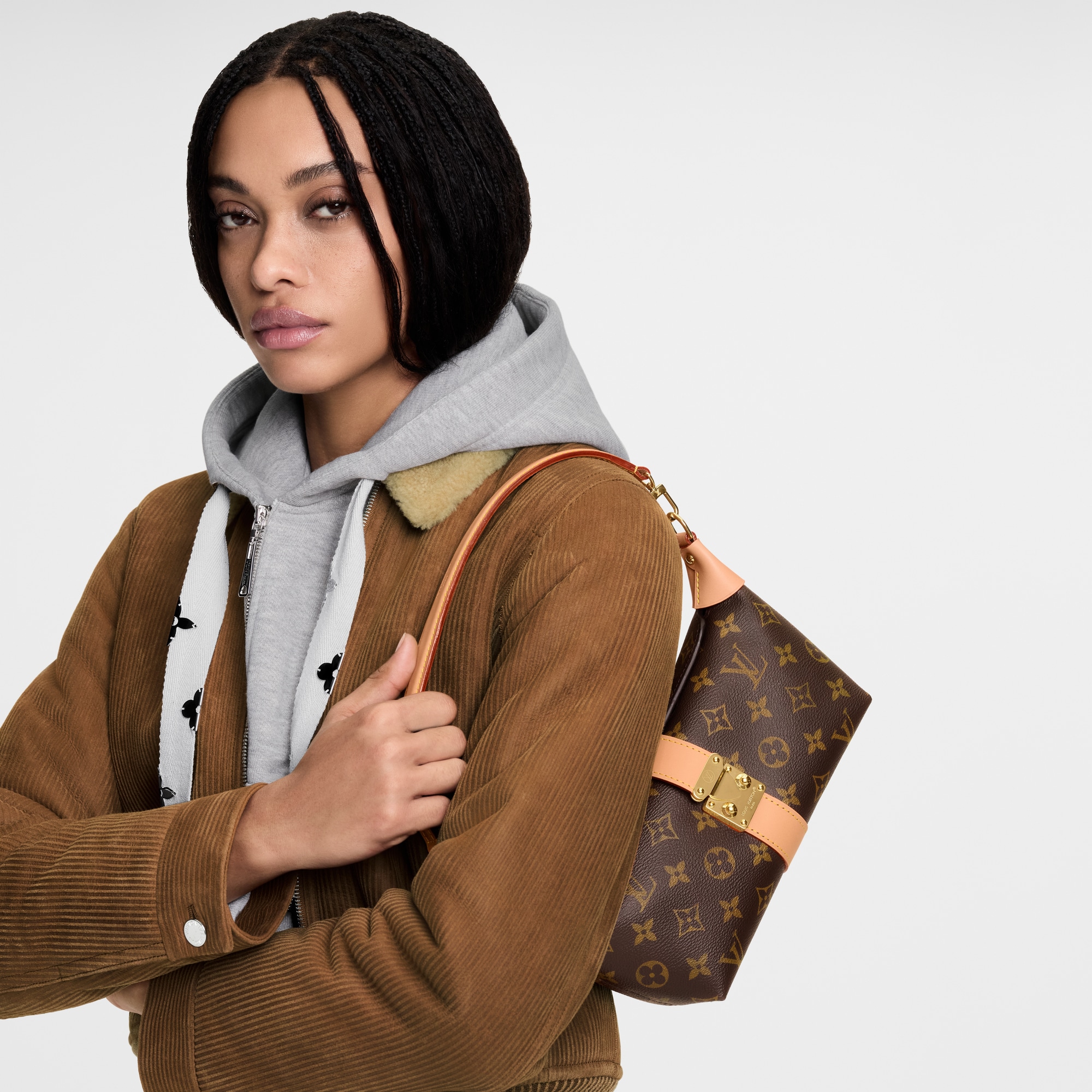 Túi Pochette Mia Monogram in Đồ Nữ