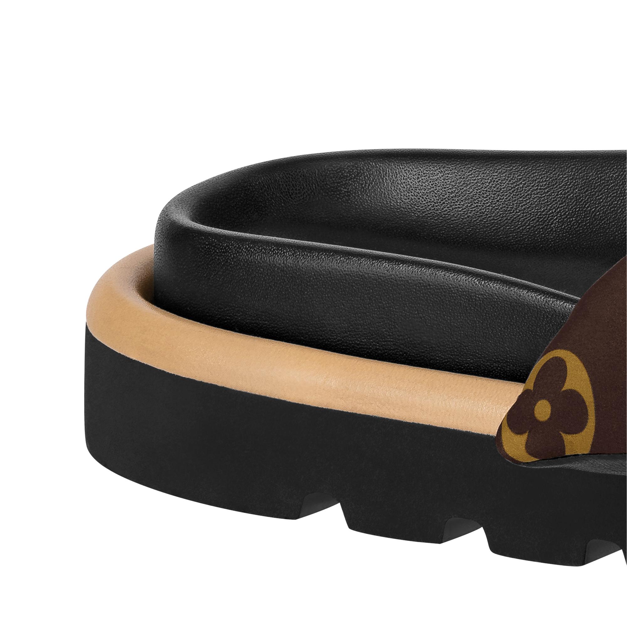 Dép Pool Pillow Flat Comfort Mule  in Đồ Nữ