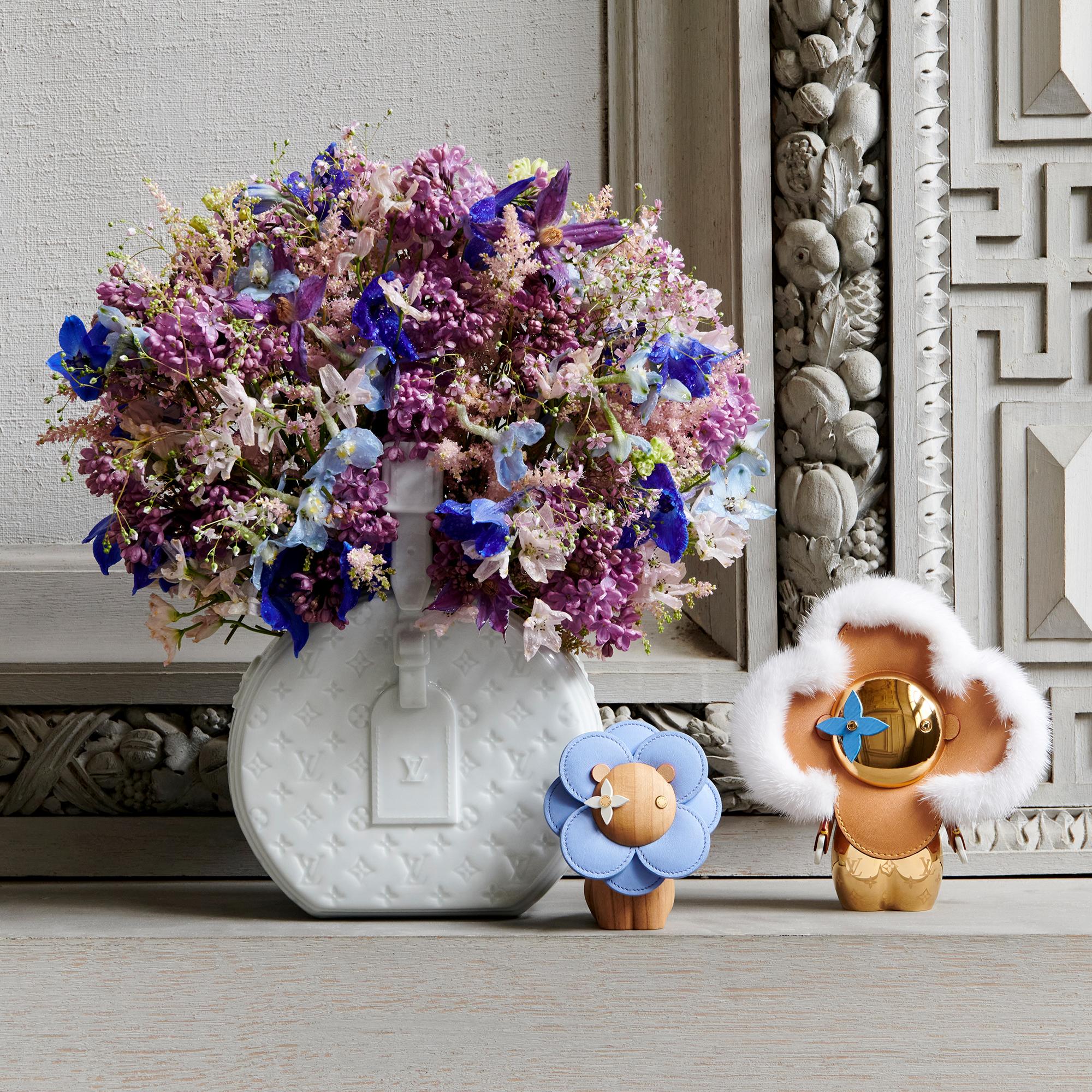 Lọ Petite Boite Chapeau Porcelain Monogram in Rương, Phụ kiện du lịch và Trang trí nội thất