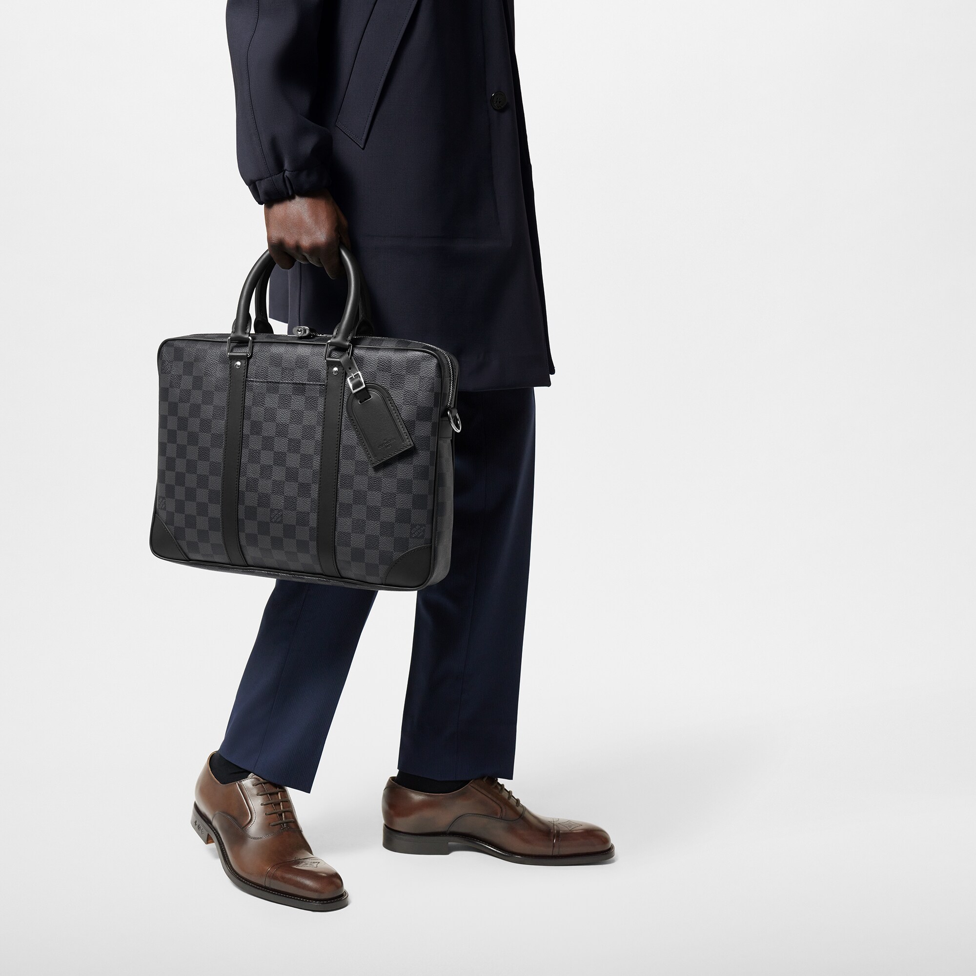 Cặp Xách Tay Porte-Documents Voyage NM Damier Graphite in Đồ Nam