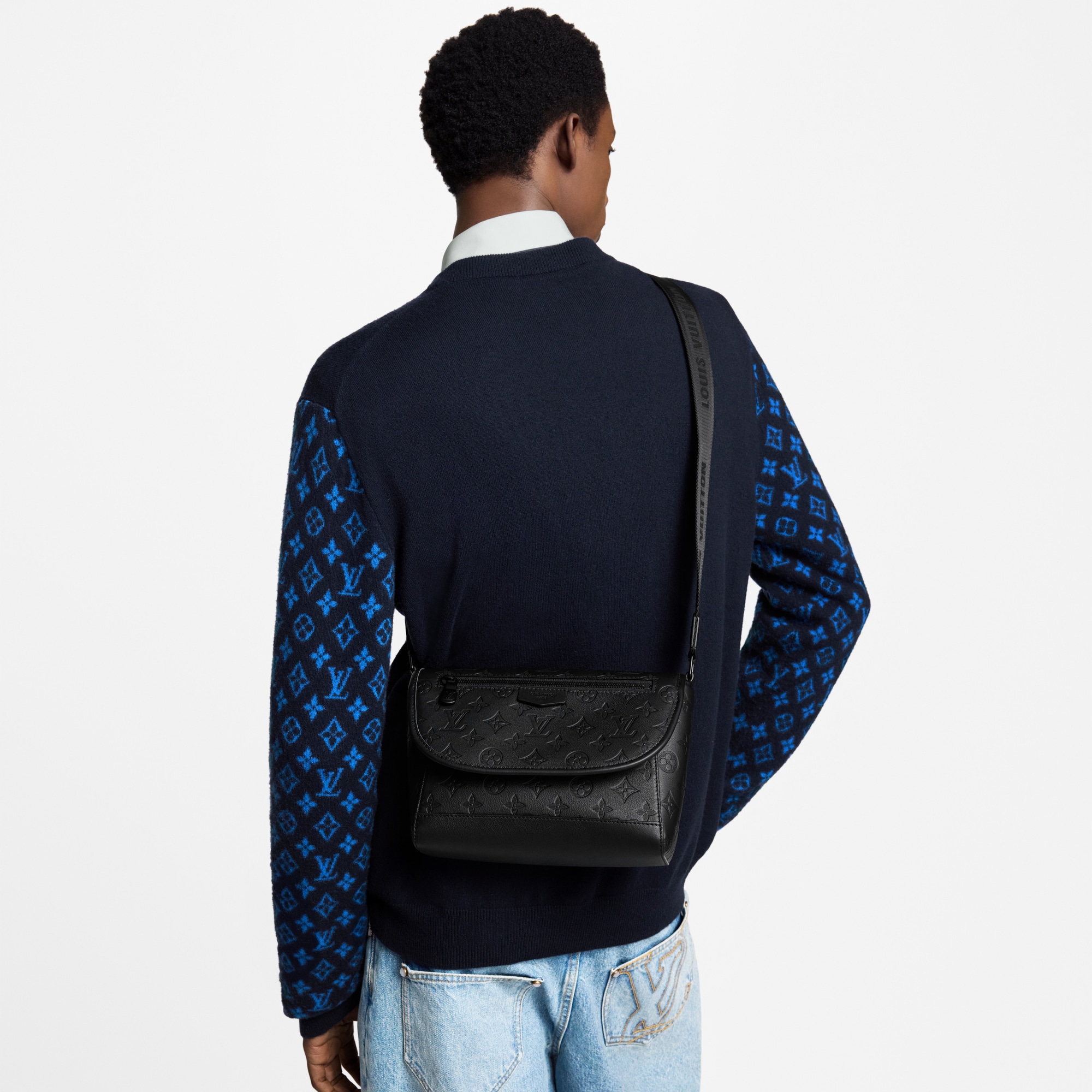 Túi Pulse Messenger Monogram Shadow Leather in Túi và Phụ kiện bằng da