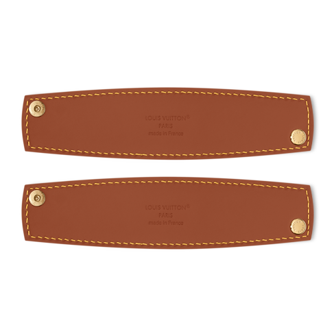 Bộ Vòng Quấn Khăn RIVET - 2 Chiếc Màu Cognac in Rương, Phụ kiện du lịch và Trang trí nội thất's Trang trí nội thất và Nghệ thuật không gian phòng ăn Nghệ thuật không gian phòng ăn collections by Louis Vuitton (Thu phóng sản phẩm)