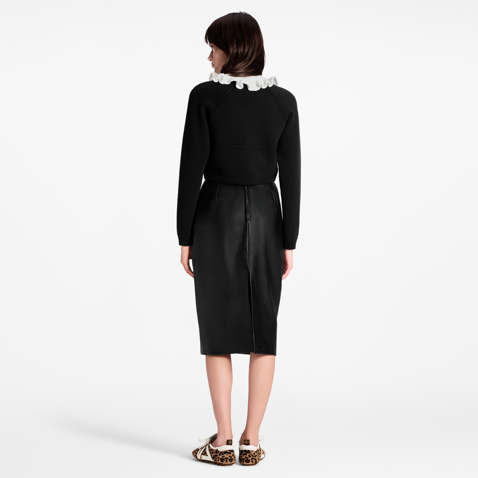 Ruffle Collar Cardigan  in Đồ Nữ