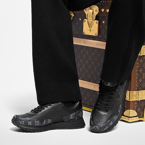 Giày Thể Thao Run Away in Đồ Nam's Giày Giày thể thao collections by Louis Vuitton (Thu phóng sản phẩm)