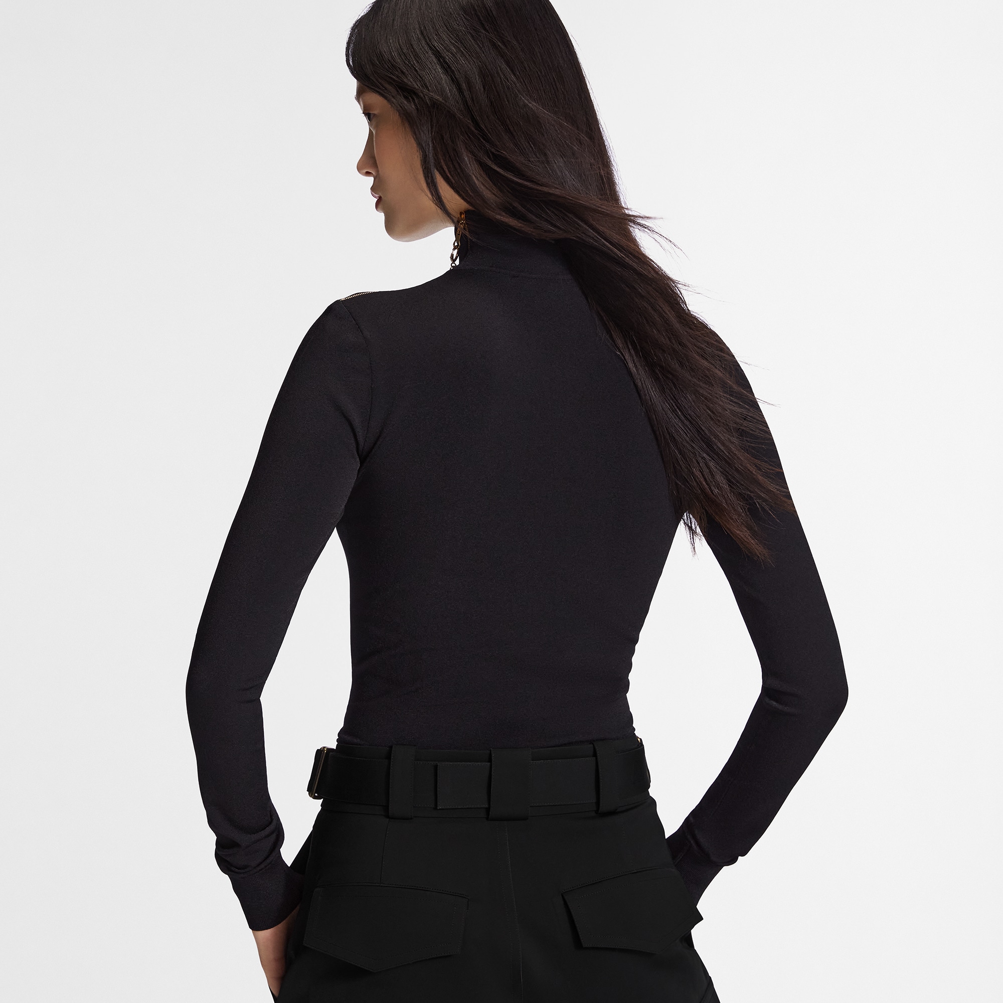 Áo Dệt Kim Cổ Lọ  in Đồ Nữ